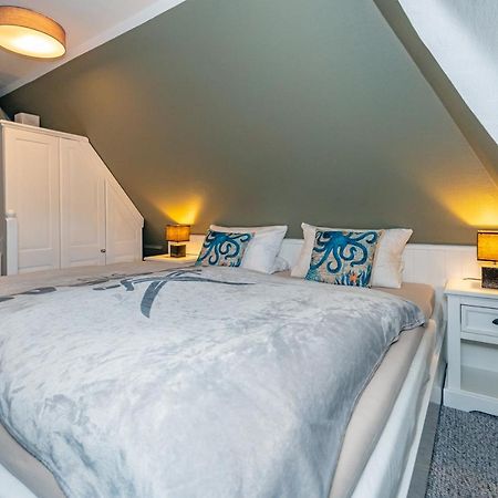 Gemuetliche Wohnung Unter Reet Mit Pool Und Sauna In Keitum Dış mekan fotoğraf