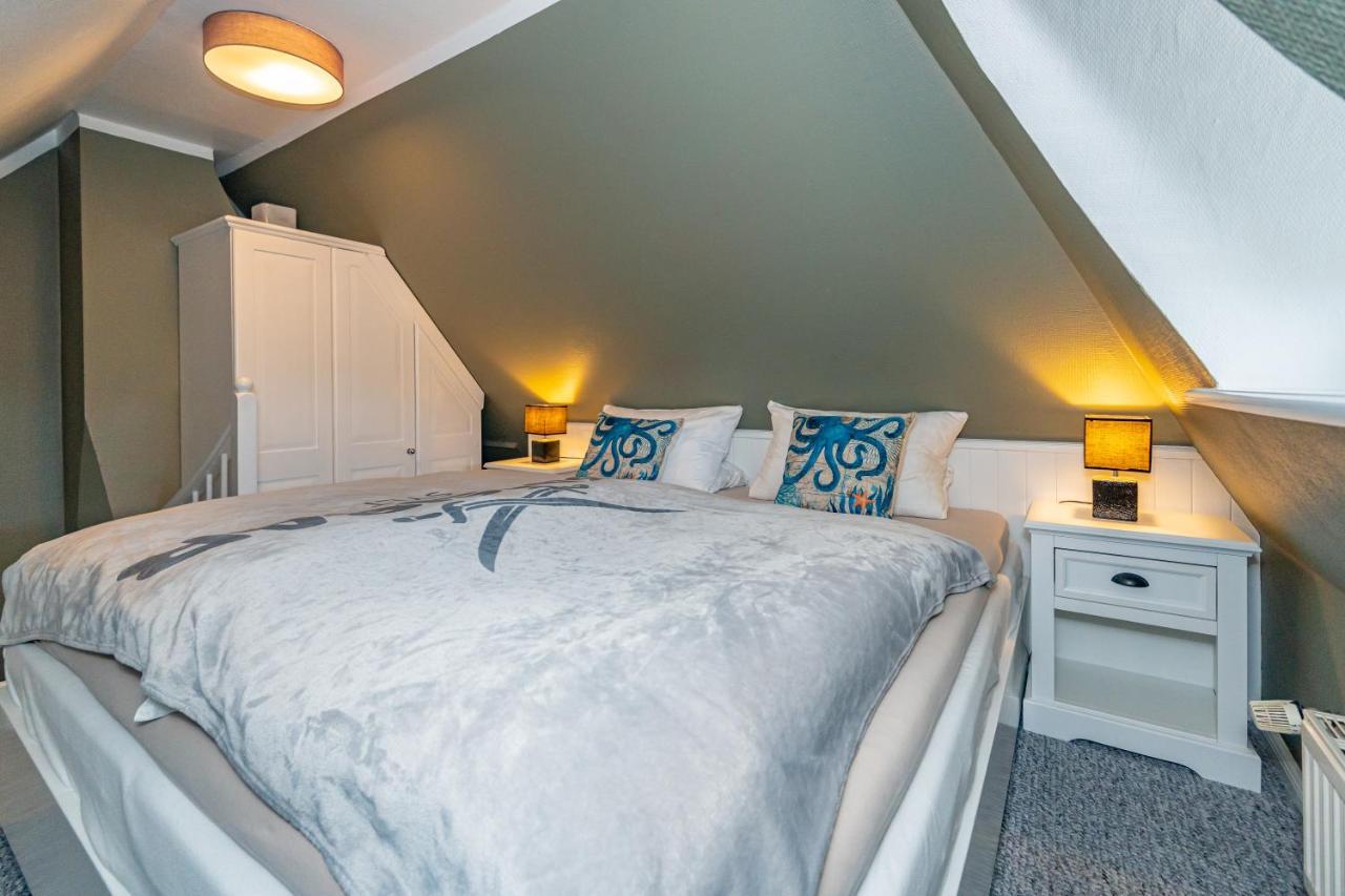 Gemuetliche Wohnung Unter Reet Mit Pool Und Sauna In Keitum Dış mekan fotoğraf